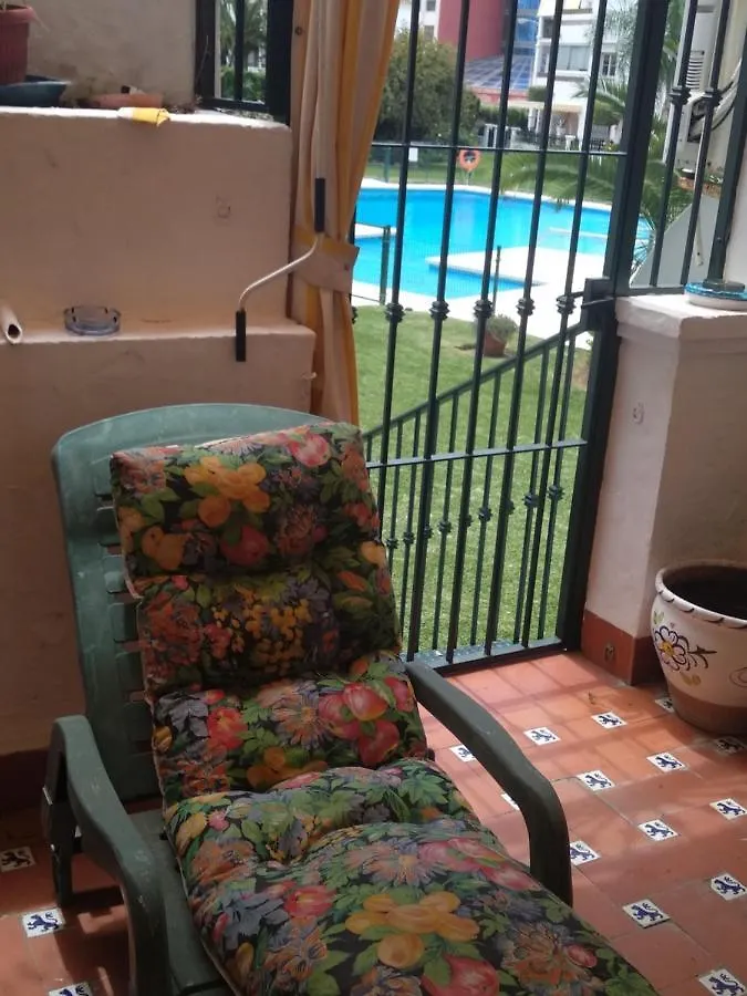 Apartamento con piscina y terraza junto a la playa Apartamento Benalmádena