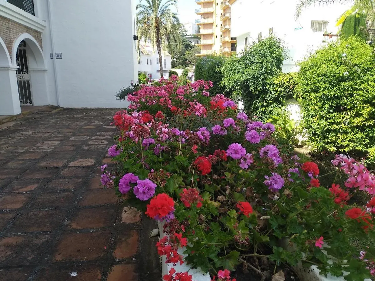 Apartamento con piscina y terraza junto a la playa Apartamento Benalmádena
