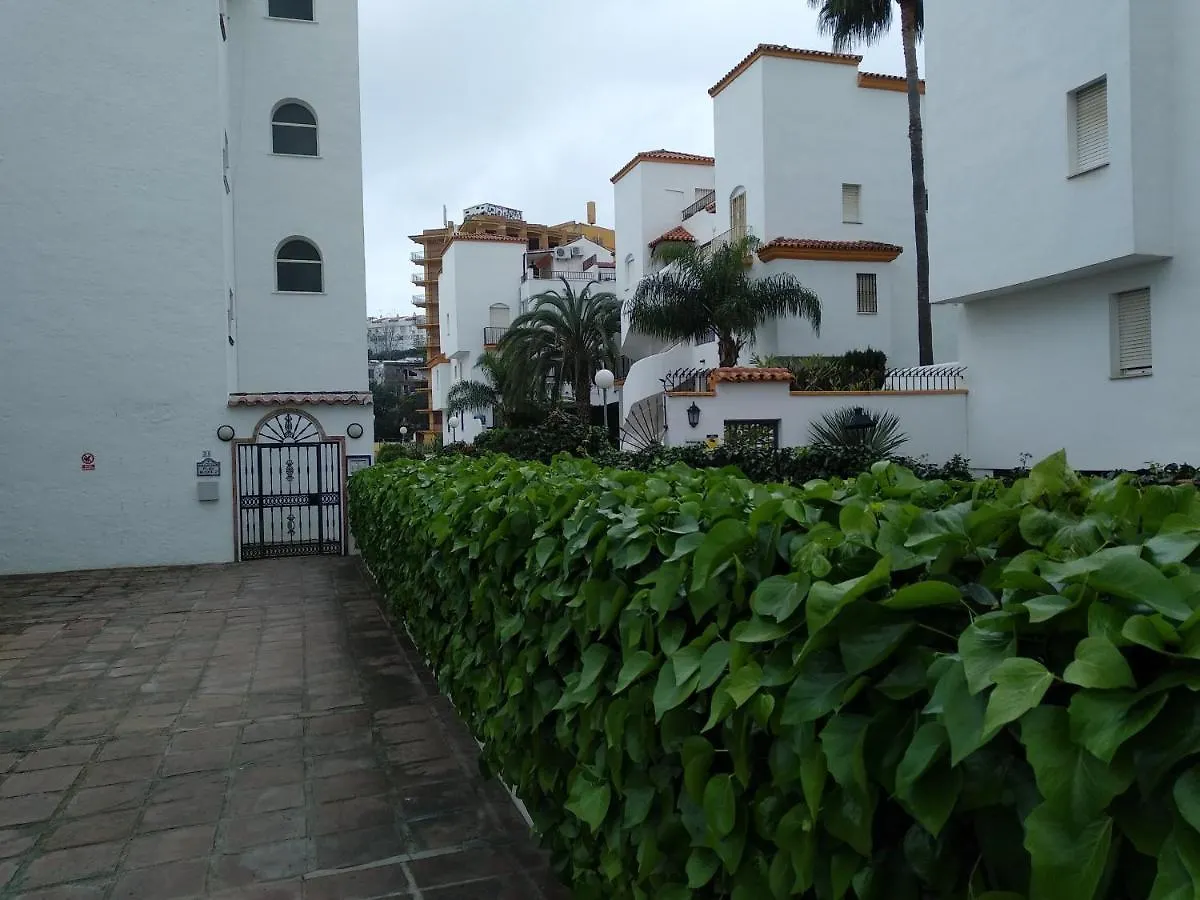 Apartamento Con Piscina Y Terraza Junto A La Playa Apartment Benalmadena 0*,