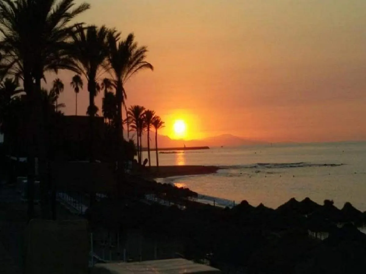 Apartamento Con Piscina Y Terraza Junto A La Playa Apartment Benalmadena